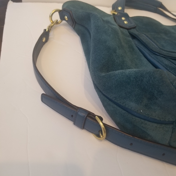 Coach Campbell Izzy Teal Tote Suede Bag w/ Shoulder strap. Good used condition. - Picture 9 of 16